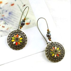 Boho tribal gypsy floral dangle earrings..NWT